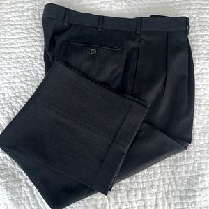 Brooks Brothers - Madison (Traditional) Fit Wool Dress Pants - W40xL30 - Grey